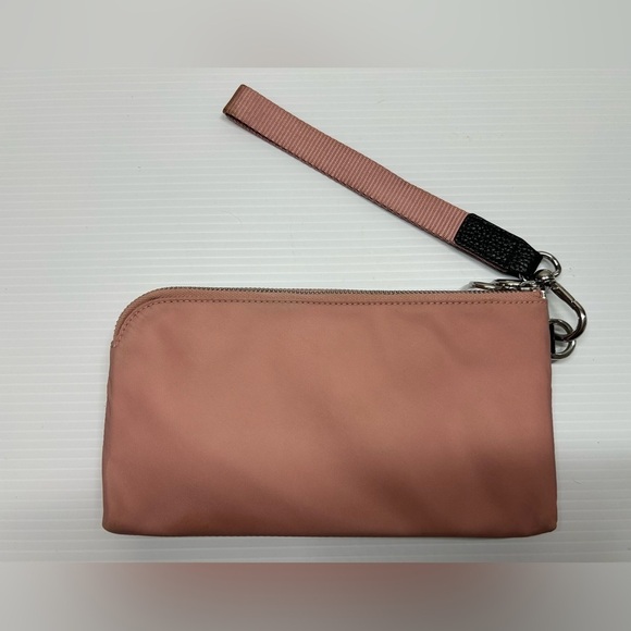 Lululemon Now and Always Pouch Salmon Pink Silver Hardware Removable Wrist Strap - Picture 4 of 11